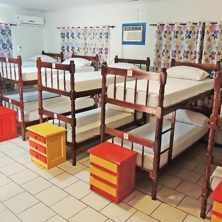 Cabanas Hostel & Suites Балнеариу-Камбориу Экстерьер фото