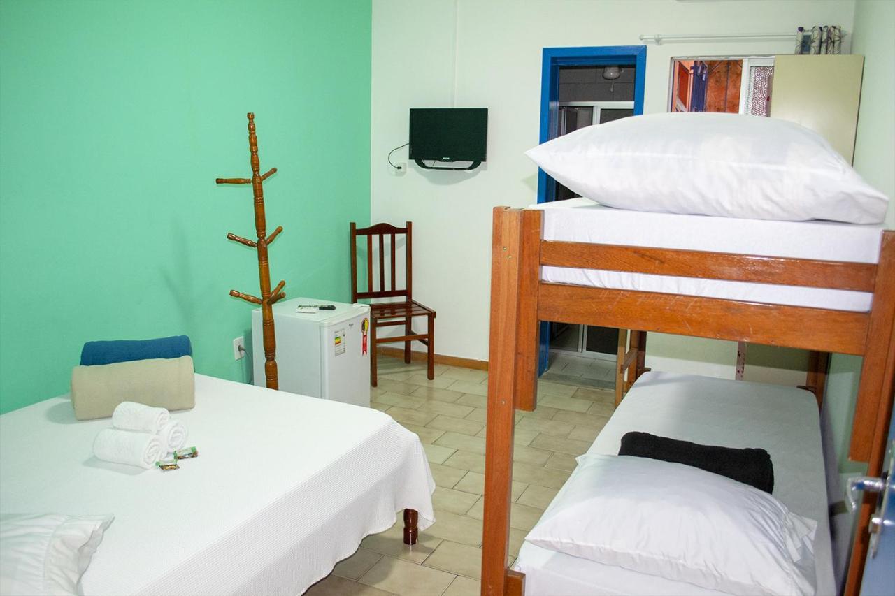 Cabanas Hostel & Suites Балнеариу-Камбориу Экстерьер фото