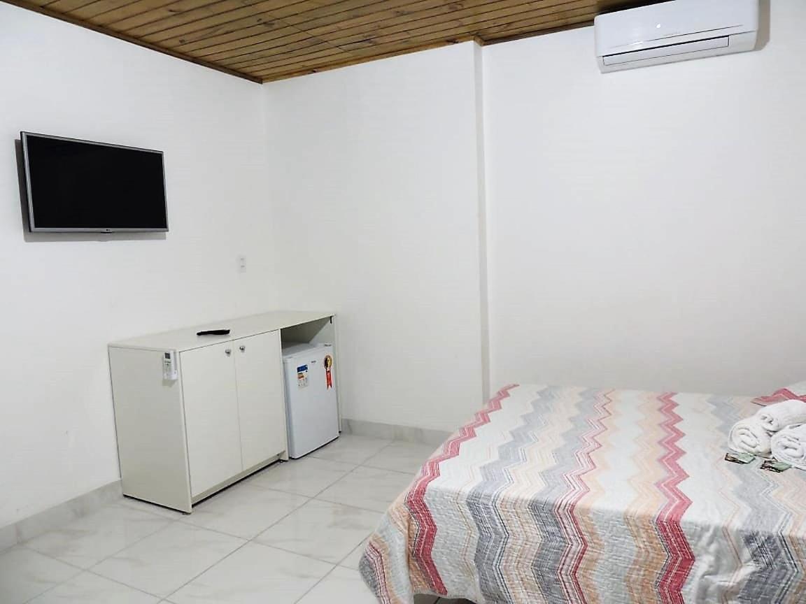 Cabanas Hostel & Suites Балнеариу-Камбориу Экстерьер фото