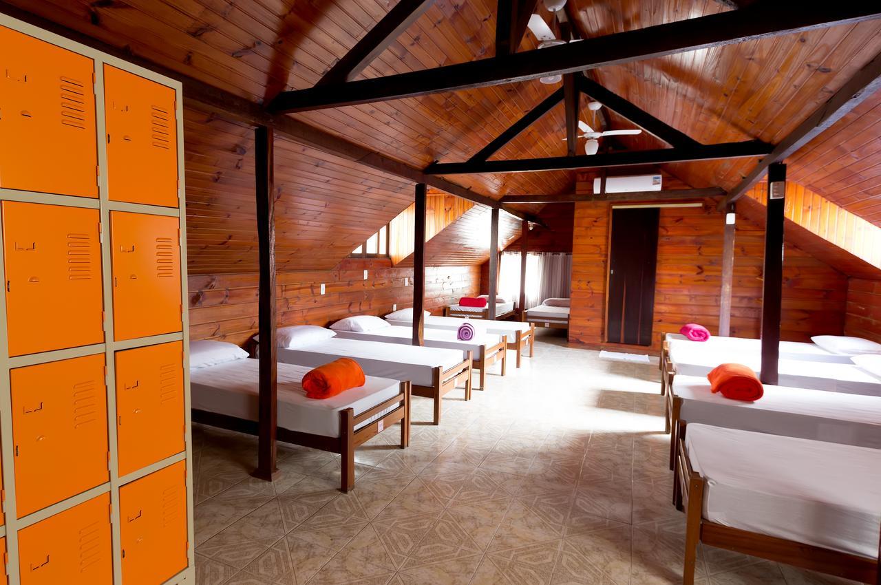 Cabanas Hostel & Suites Балнеариу-Камбориу Экстерьер фото