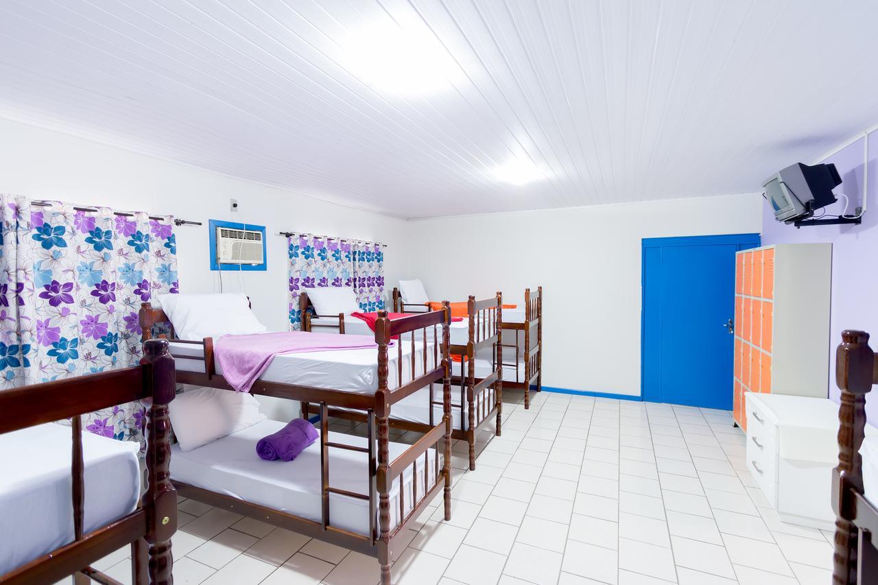 Cabanas Hostel & Suites Балнеариу-Камбориу Экстерьер фото